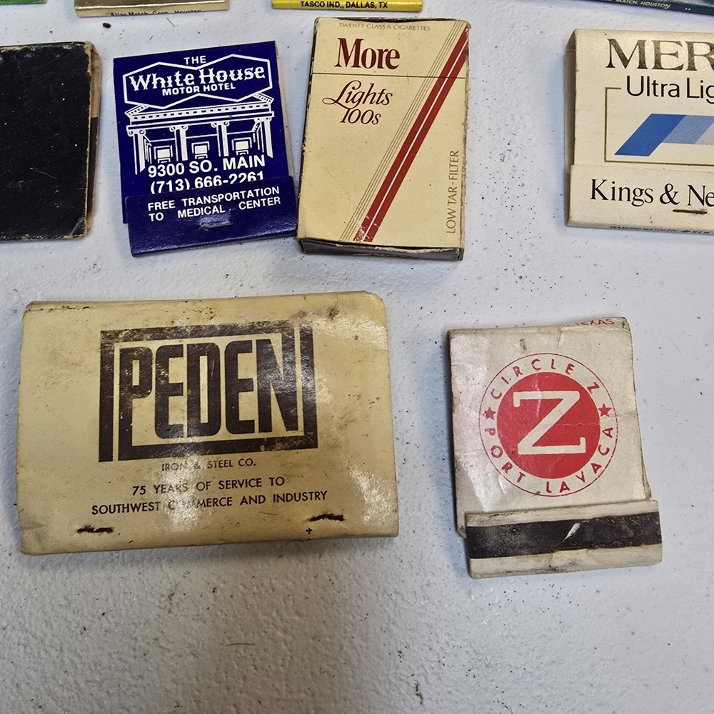 Lot of 14 Random Vintage Advertising Matchbooks - Picture 4 of 7